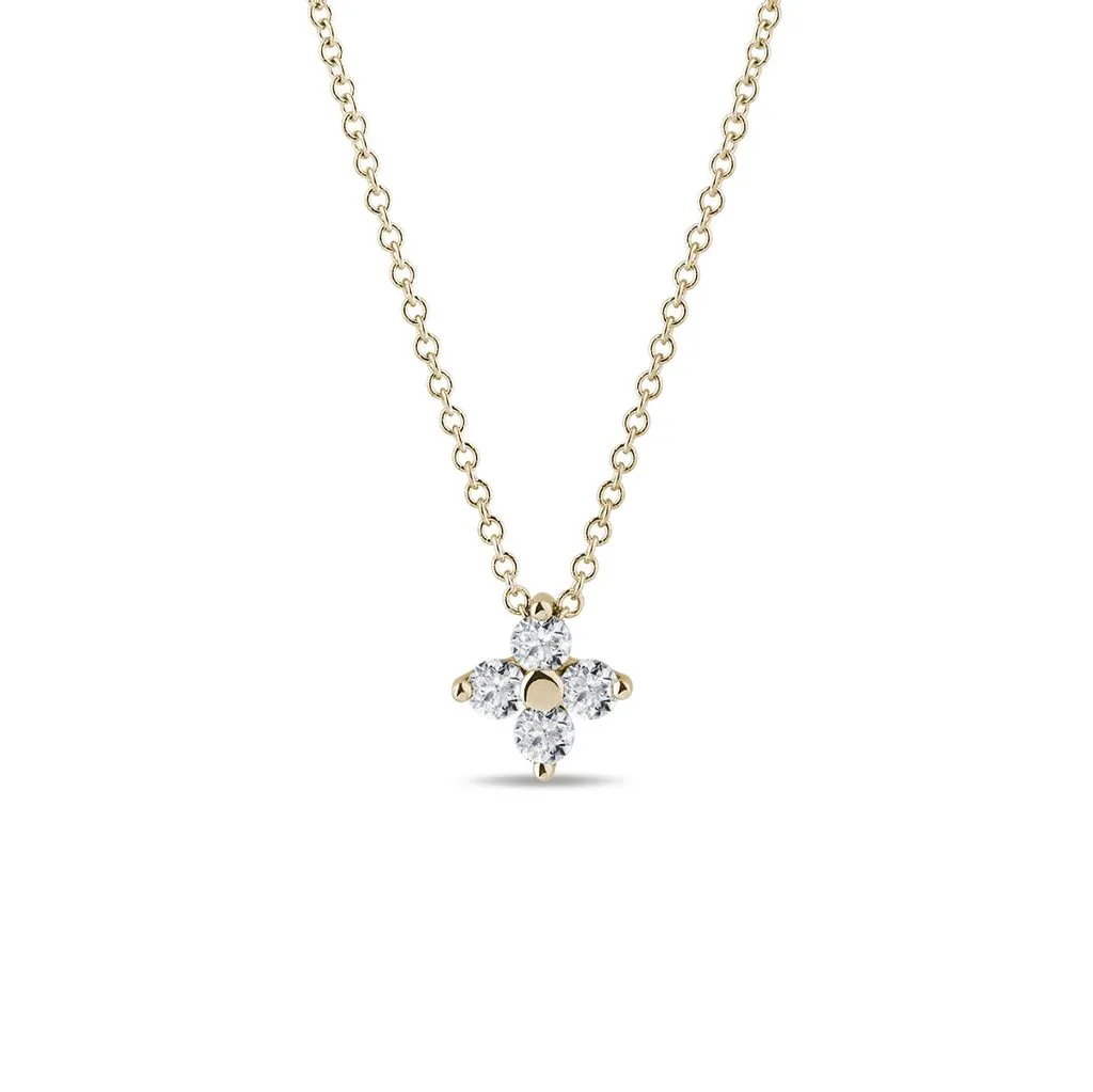 0.26 TCW Round Moissanite Diamond Leaf clover Pendent Necklace