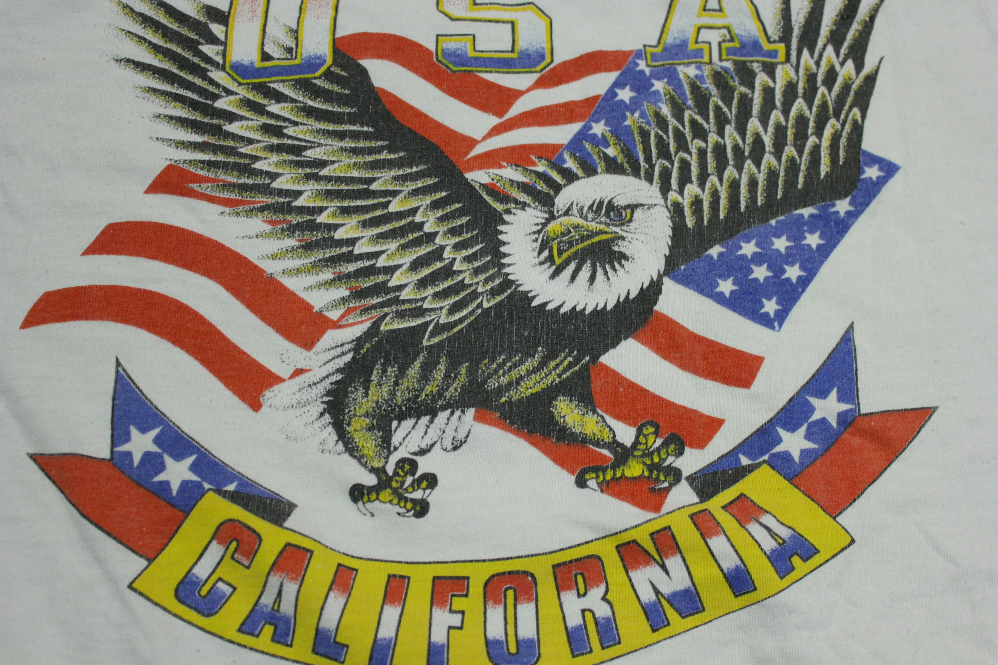 California USA Bald Eagle American Flag Patriotic Vintage Single Stitch 90's T-Shirt