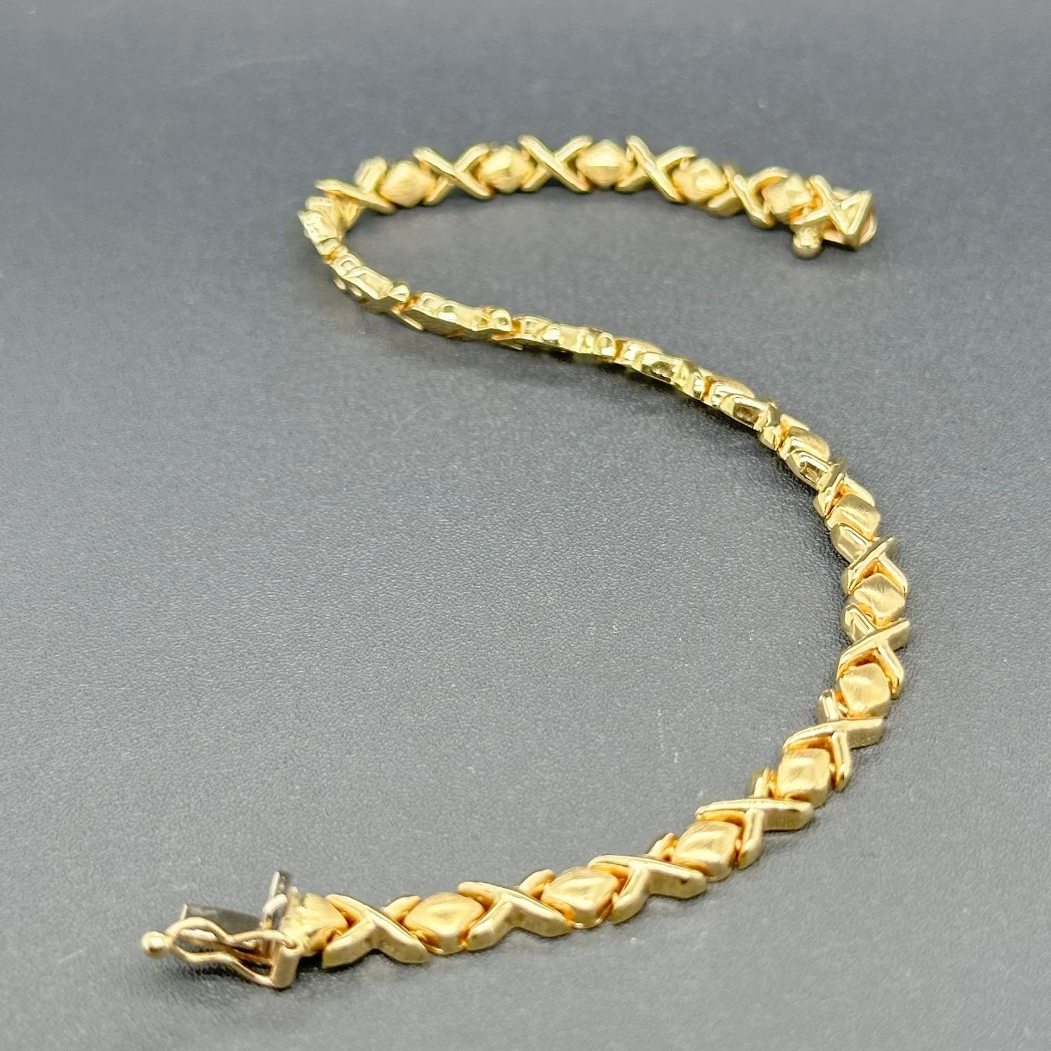 Estate 14K Y Gold XOXO Bracelet