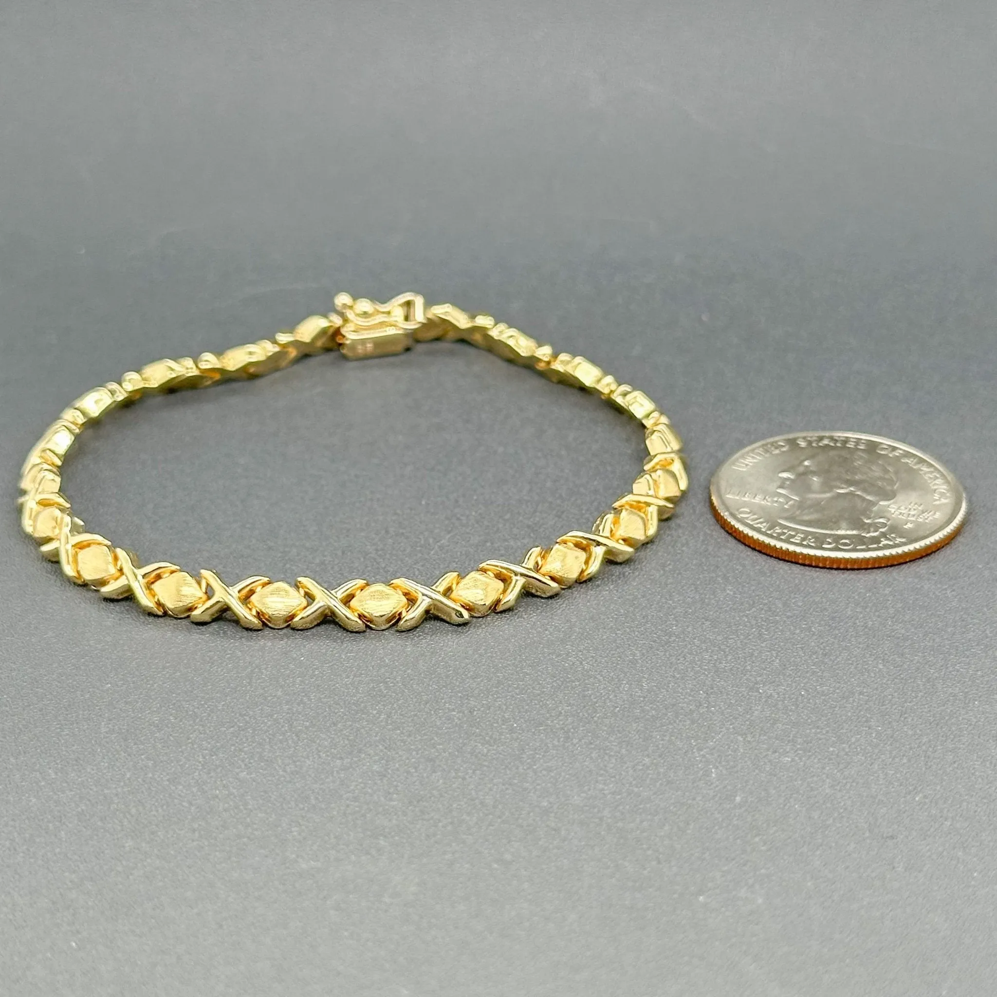 Estate 14K Y Gold XOXO Bracelet