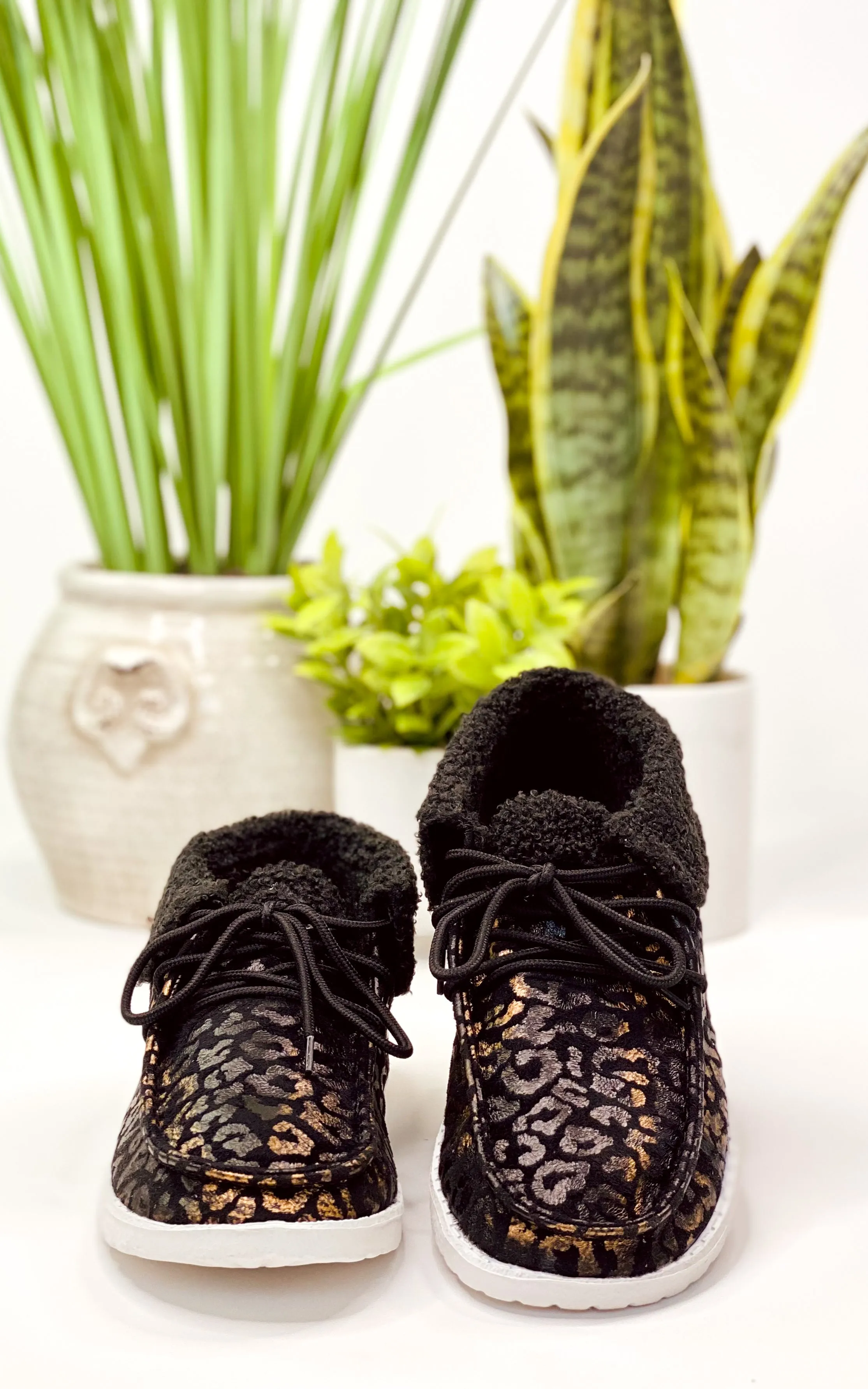 Jazlyn Sneakers in Black Leopard