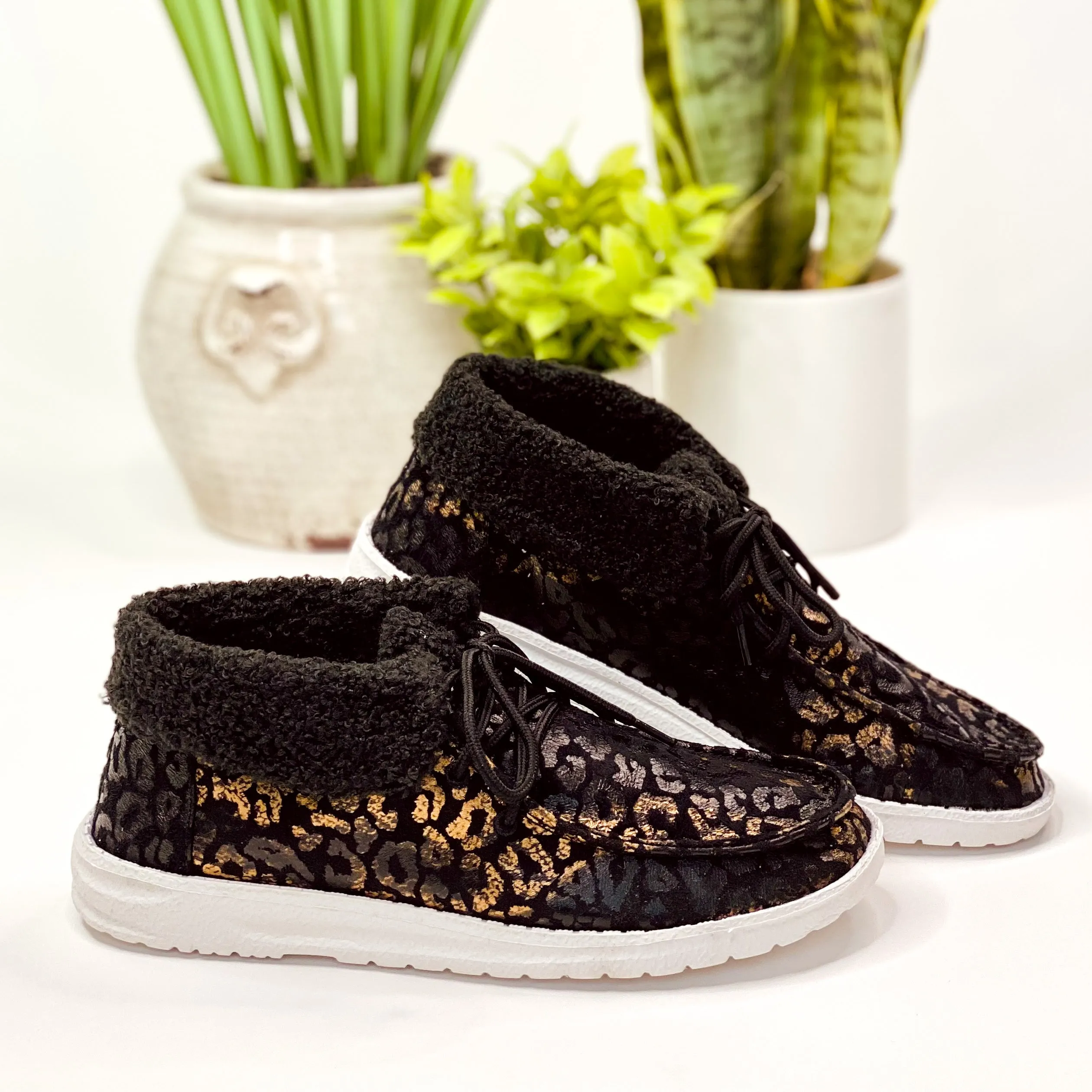 Jazlyn Sneakers in Black Leopard