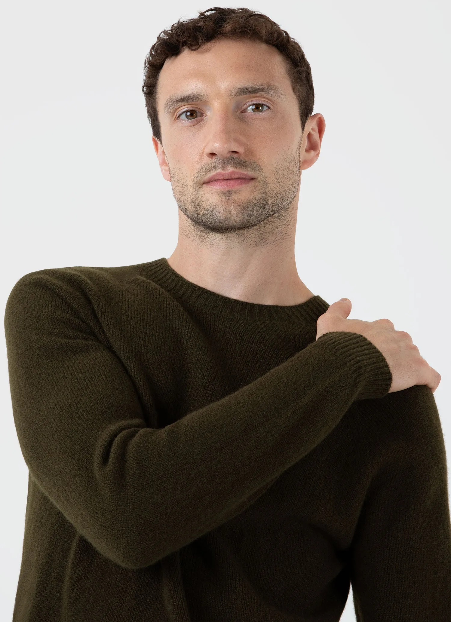 Men's Lambswool Crew Neck Jumper in Dark Olive