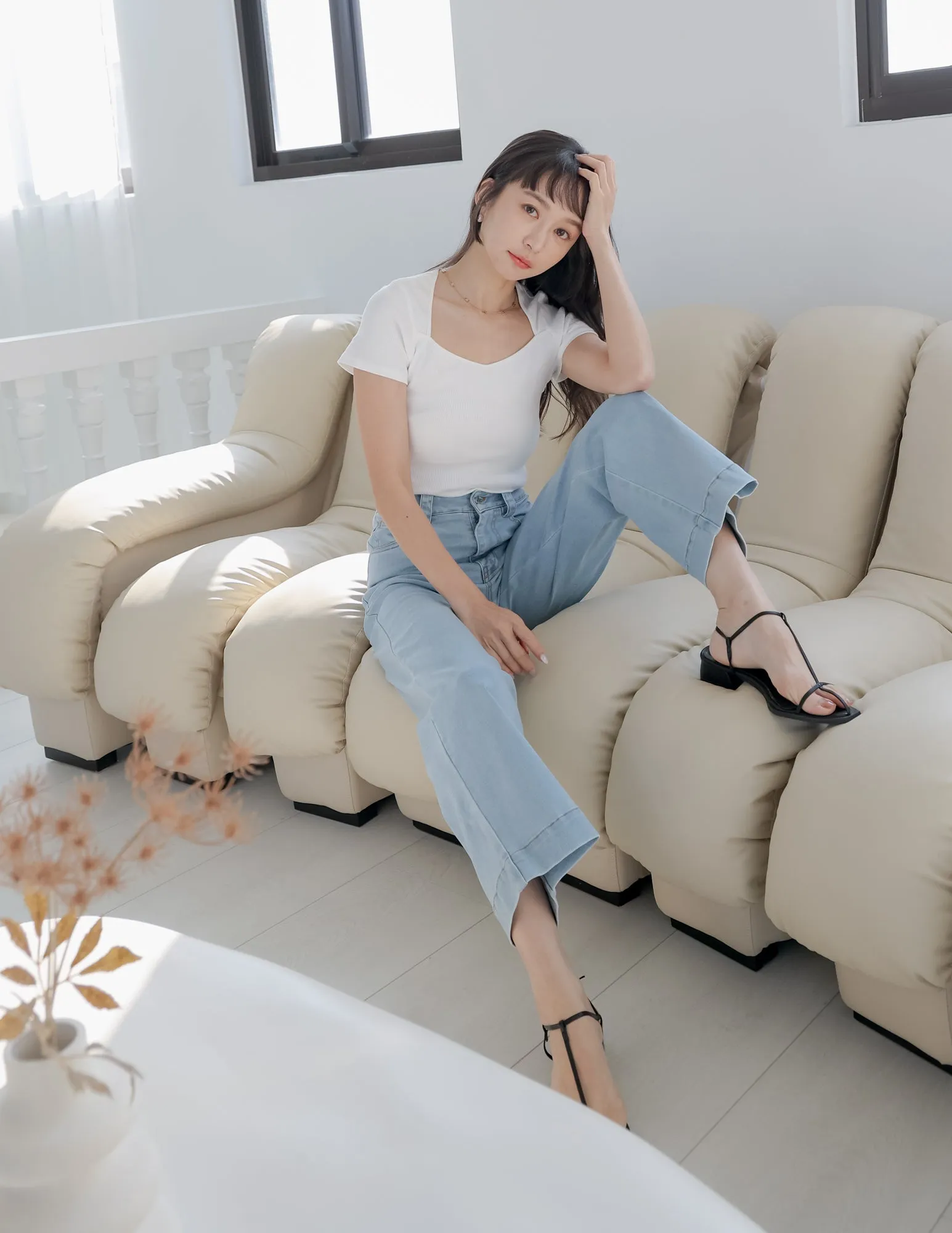 Nadine Straight Leg Jeans in Light Wash