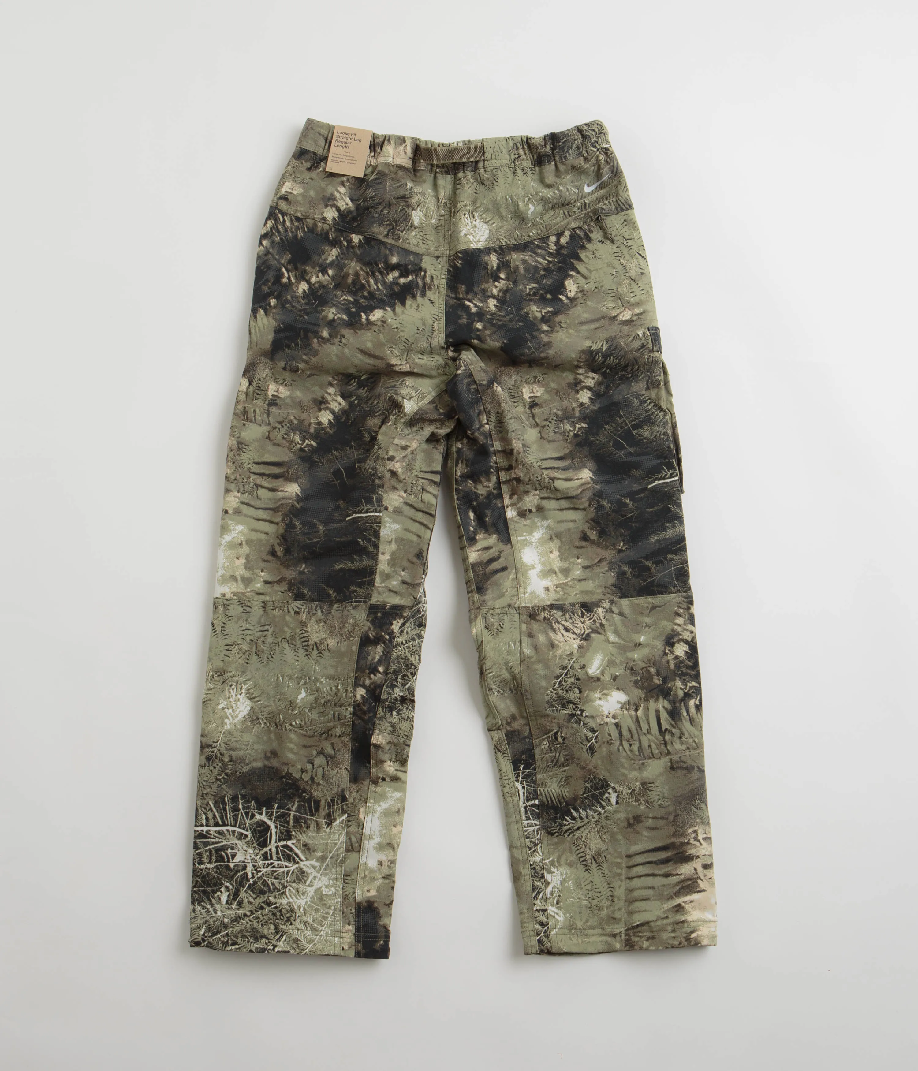 Nike ACG Smith Summit Cargo Pants - Oil Green / Medium Olive / Reflective Silv