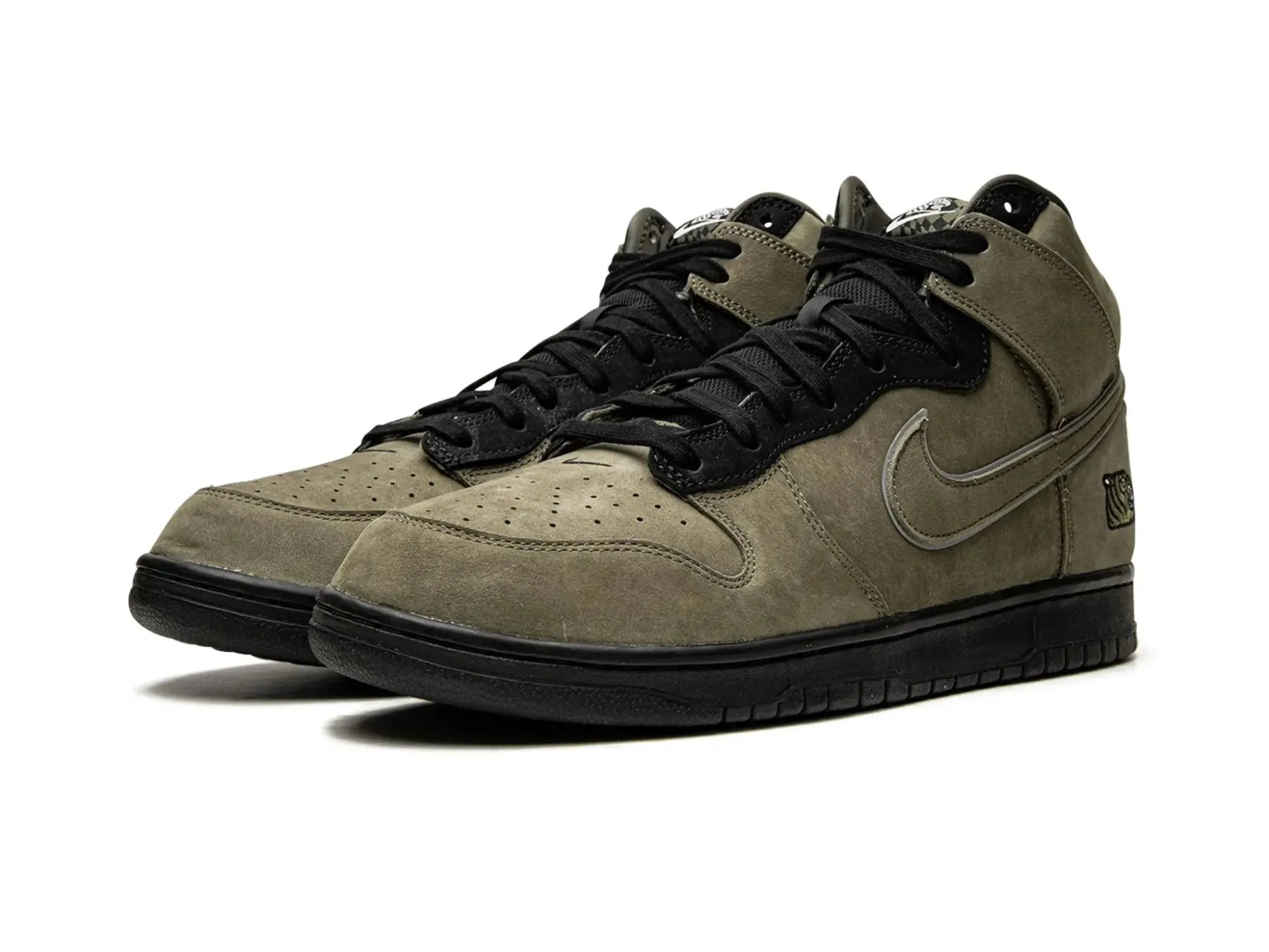 Nike Dunk High SB X Soulgoods "Olive"