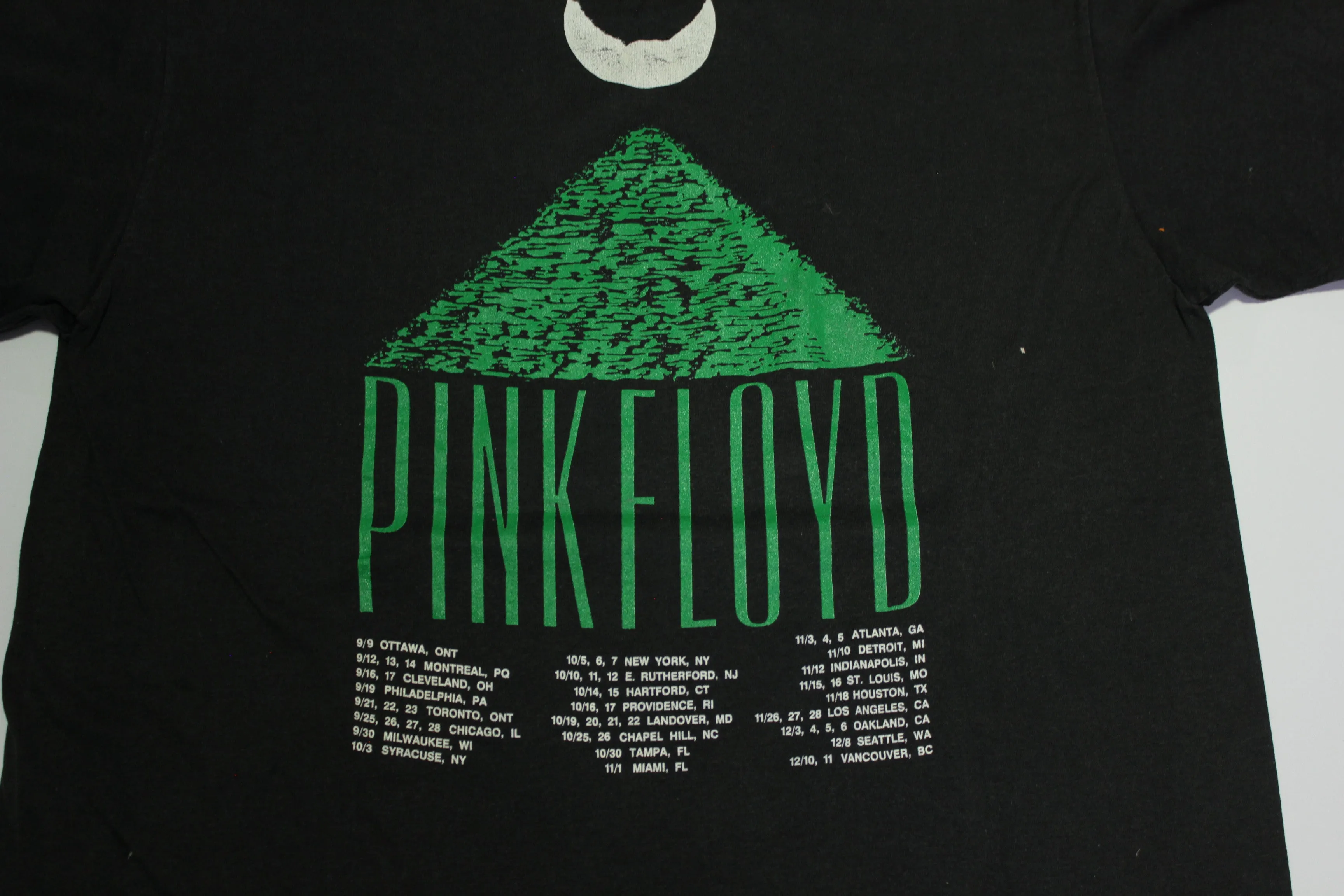 Pink Floyd Vintage 80's 1987 World Tour Single Stitch Spring Ford T-Shirt