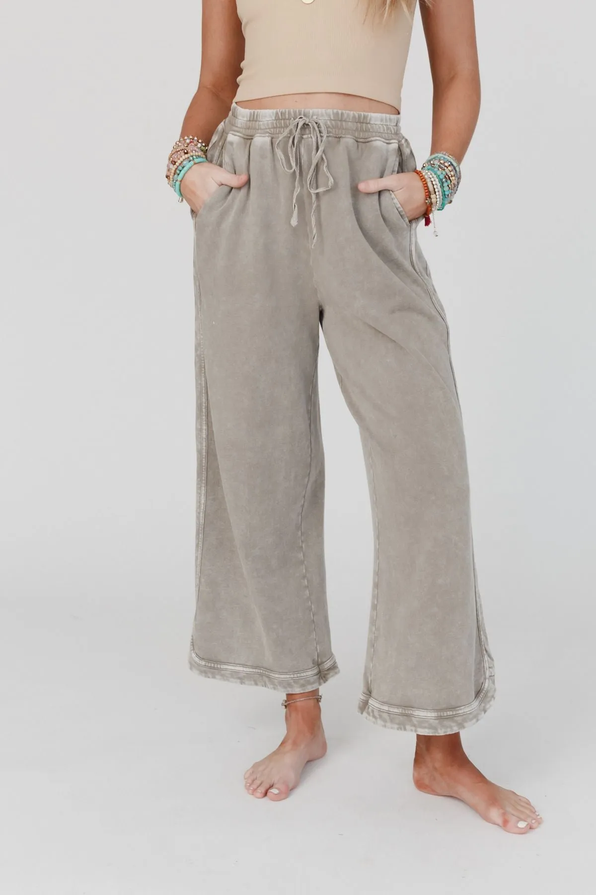 So Comfy Wide Leg Pant Cropped Length - Mocha