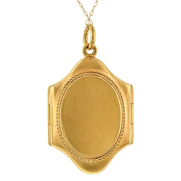 Victorian Multipage Locket Pendant Necklace